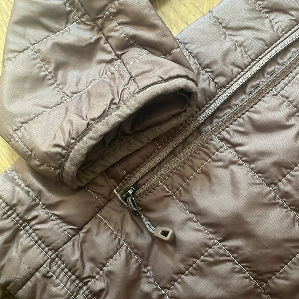 Patagonia Women's Nano Puff Hoody - Picture 7 of 12